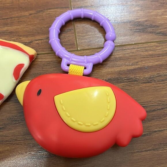 Set of 2 Baby Teething Play Toys Pizza Red Bird - Picture 3 of 5
